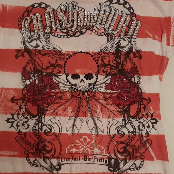 Crash and Burn white skull tee w/ red stripes - Picture 10 of 11